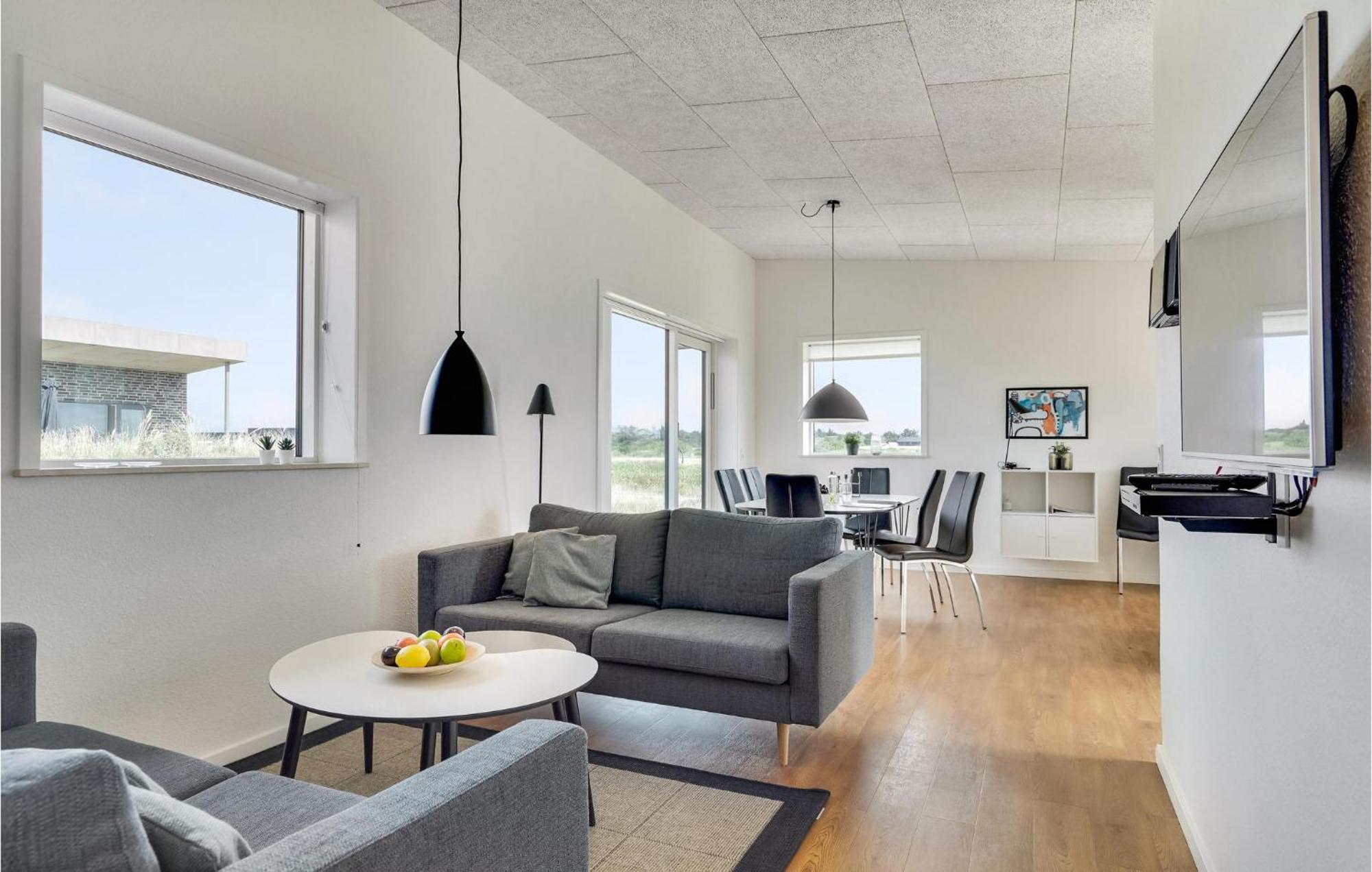 Gorgeous Home In Ringkobing With House A Panoramic View Søndervig Exterior foto